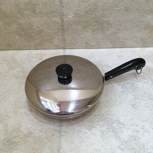 VINTAGE REVERE WARE COPPER CLAD EGG POACHER 8-INCH SKILLET